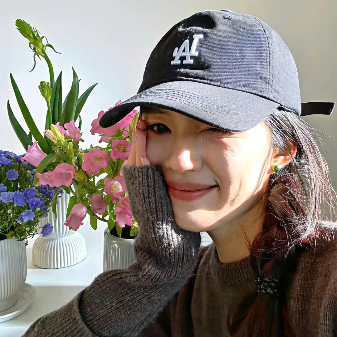 爱我你再亲亲我 海报